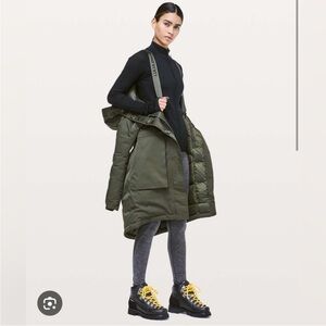 Lululemon Dark Purple winter warrior Jacket